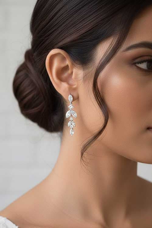 Nova Crystal Earrings – Sparkle with Simplicity